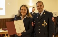 Beförderung zur Feuerwehrfrau: Emilia Bast.
